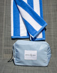 The Hudson Pouch Light Blue