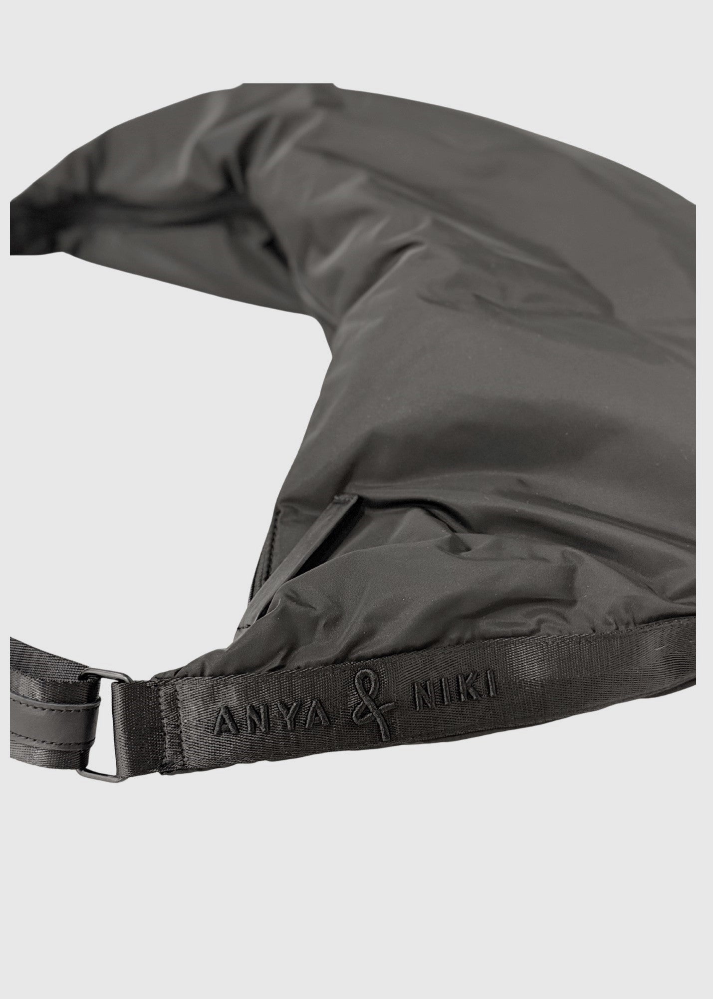 The Brooklyn Nylon Bag