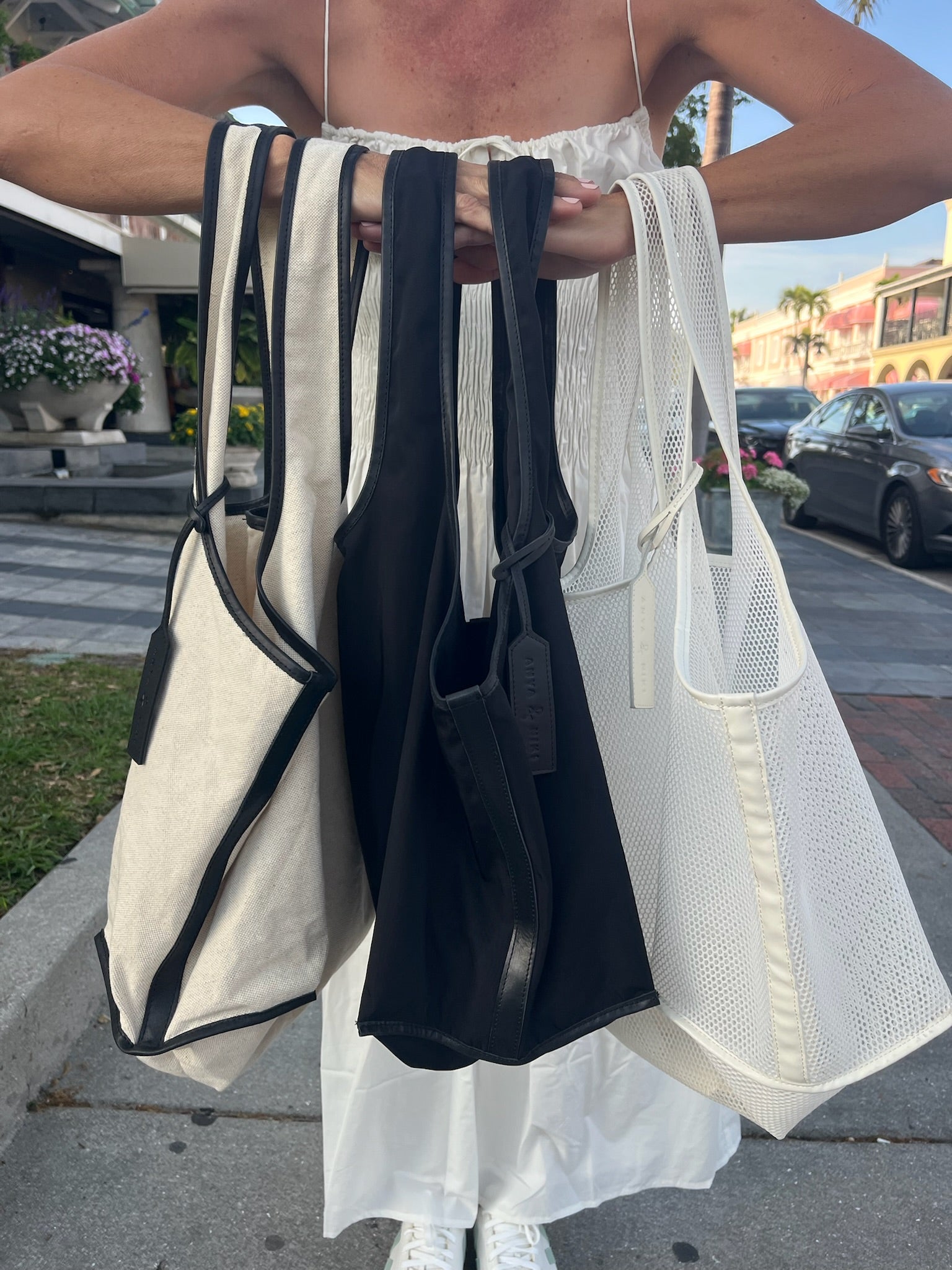 ☆EMIS☆ MESH SHOPPER BAGWHITE m1037_1334895 White Mesh Beach Tote – Vegan Leather Trim, Foldable