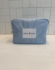 The Hudson Pouch Light Blue